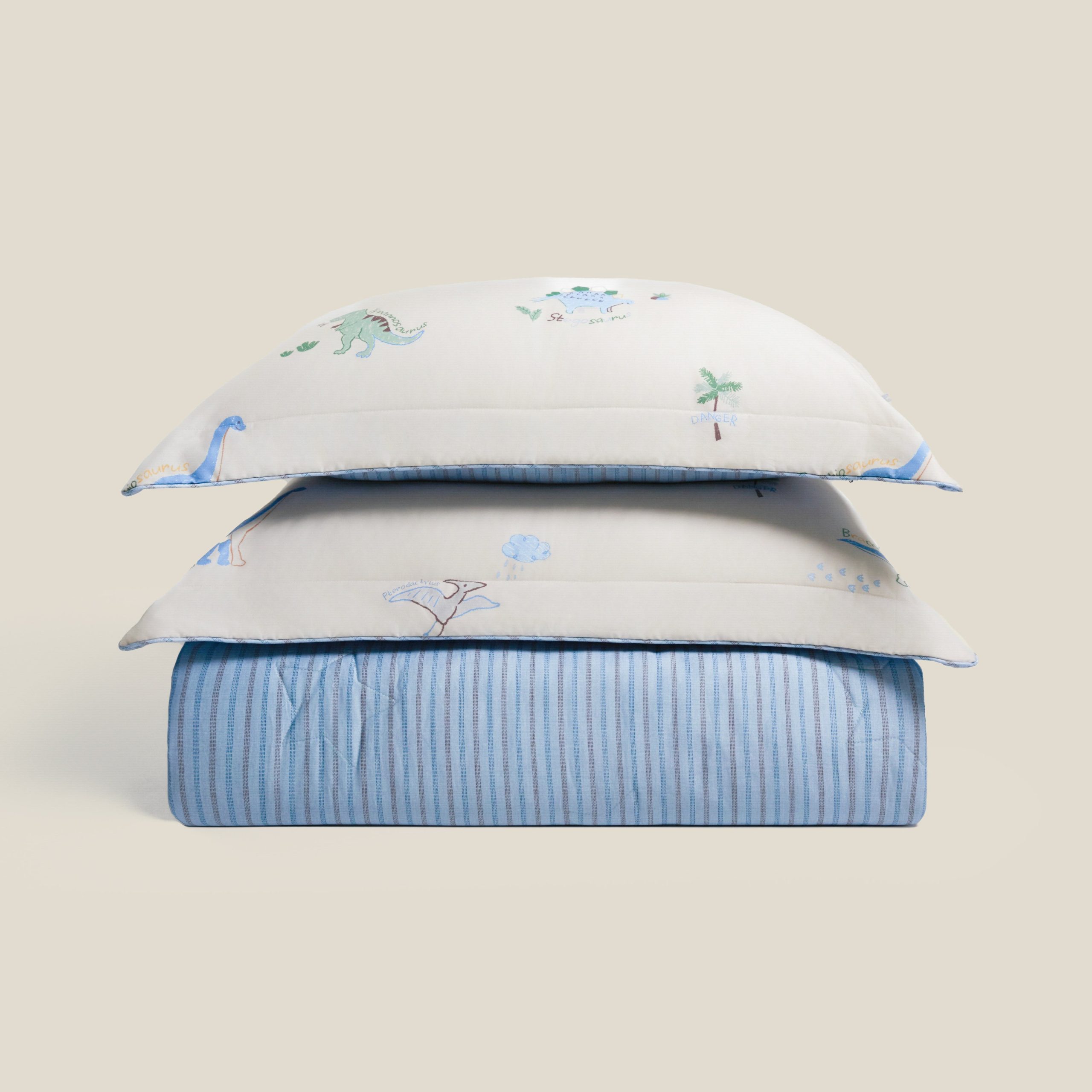 15-11zon-1 Bộ chăn ga gối Everon Kids Cuộc phiêu lưu của Cổ Dài & Ba Sừng - CPC26204