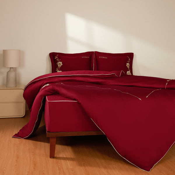 Bộ chăn ga gối Cẩm chướng đỏ - ESTC26007 Bộ chăn ga gối Cẩm chướng đỏ - ESTC26007