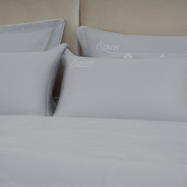 Bộ chăn ga gối Evron Hoa Thêu Xám - EST25042 Bộ chăn ga gối Evron Hoa Thêu Xám - EST25042