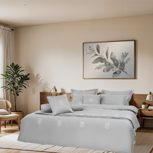 Bộ chăn ga gối Evron Hoa Thêu Xám - EST25042 Bộ chăn ga gối Evron Hoa Thêu Xám - EST25042